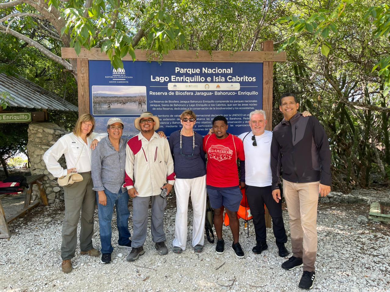 El Alcalde Municipal, hace visita a la Isla Cabrito con turistas